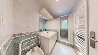 Villa - 181 m² - 7 pièces