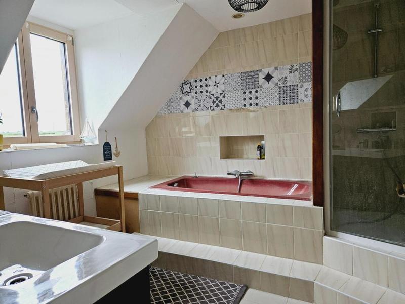 Maison - 131 m² - 6 pièces