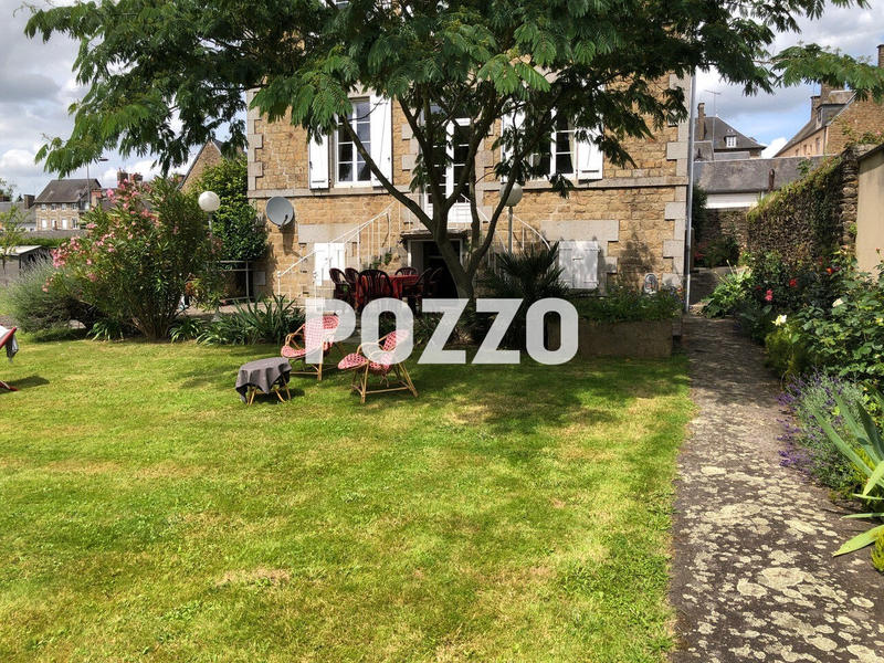 Maison - 190 m² - 7 pièces