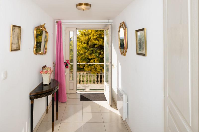 Maison traditionnelle - 114 m² - 5 pièces