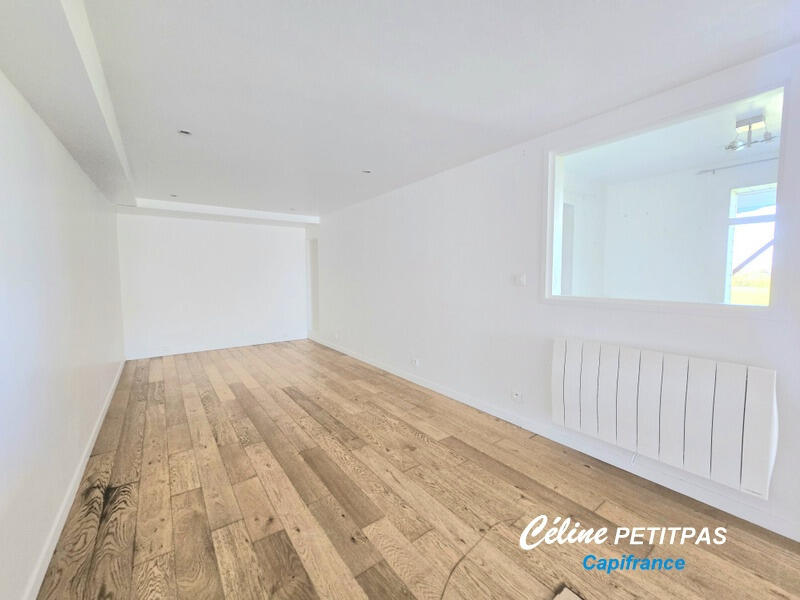 Maison - 135 m² - 7 pièces