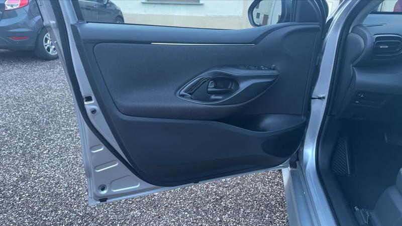 Toyota Yaris IV 1.5 VVTi 116 Hybrid E-Cvt Design