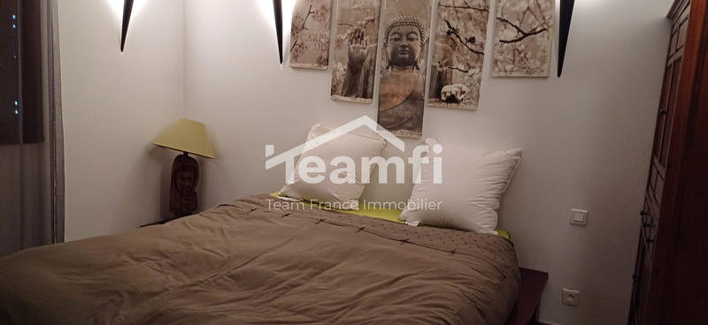 Fonds de commerce - 1 212 m²