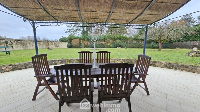 Maison - 182 m² - 6 pièces