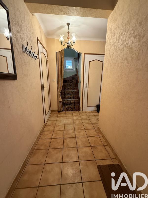 Maison - 91 m² - 5 pièces