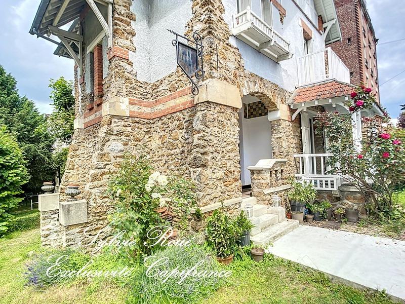 Maison bourgeoise - 190 m² - 7 pièces