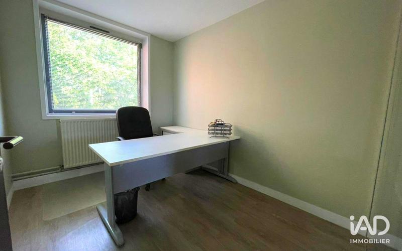 Bureau - 179 m²