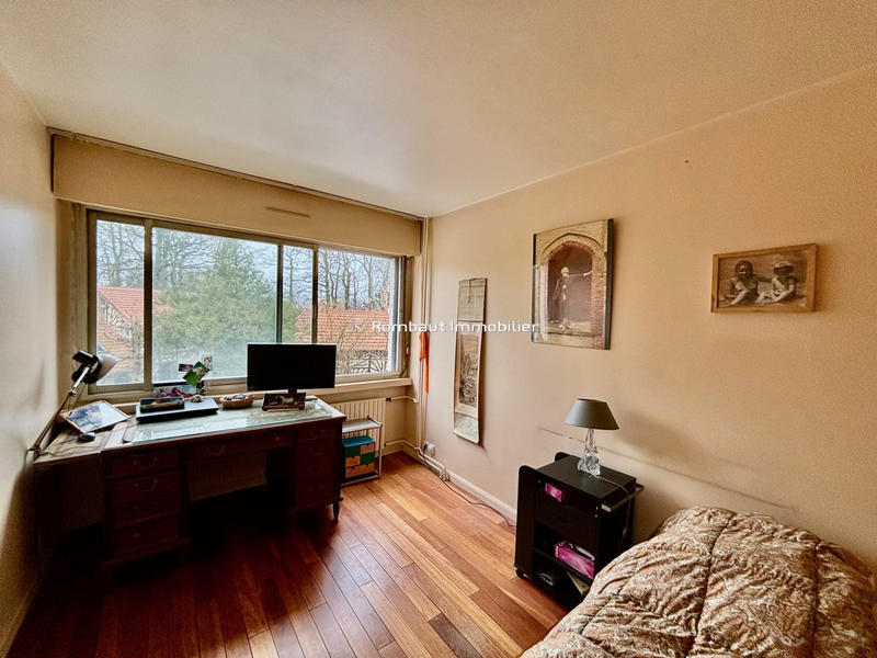 Appartement - 90 m² - 5 pièces