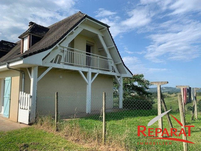 Maison - 91 m² - 4 pièces