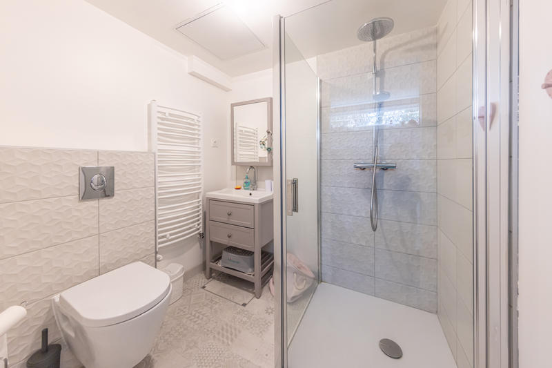 Maison - 257 m² - 10 pièces