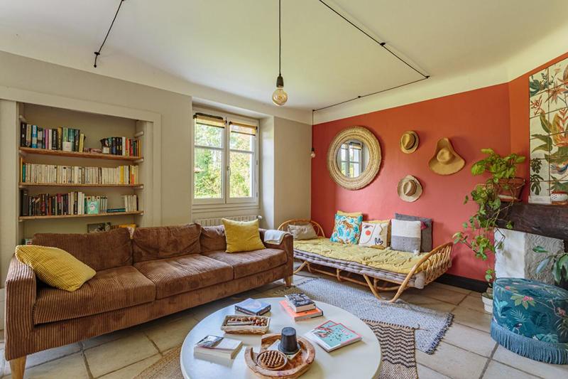 Maison - 426 m² - 13 pièces