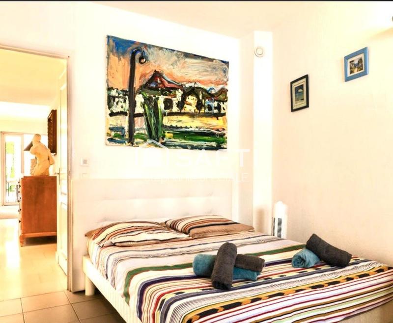 Appartement - 143 m² - 6 pièces