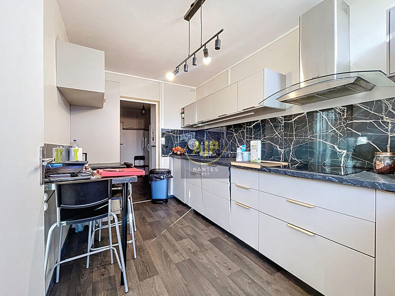 Appartement - 81 m² - 4 pièces