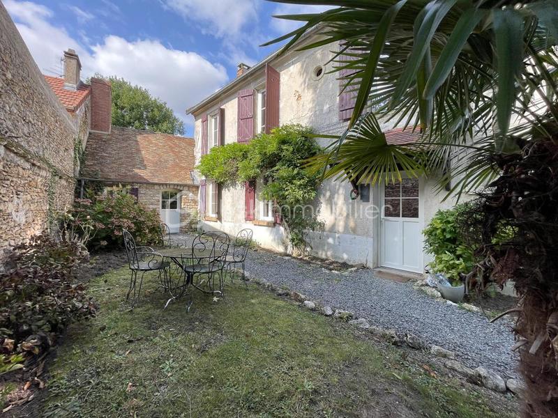 Corps de ferme - 150 m² - 6 pièces