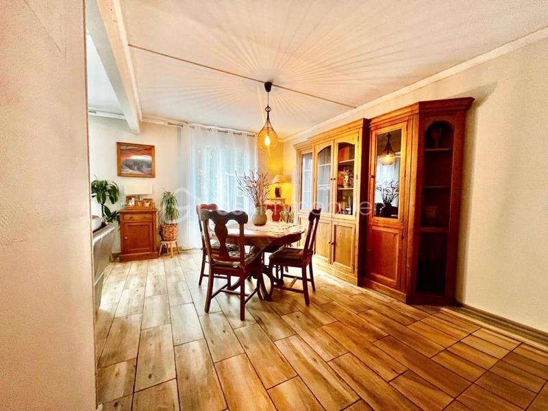 Maison - 118 m² - 6 pièces