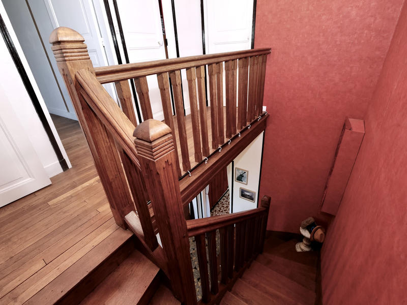 Maison - 85 m² - 5 pièces