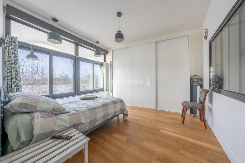 Appartement - 245 m² - 8 pièces