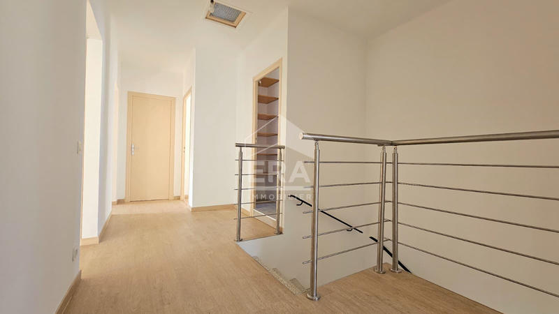 Maison - 132 m² - 6 pièces