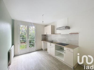 Maison - 97 m² - 5 pièces