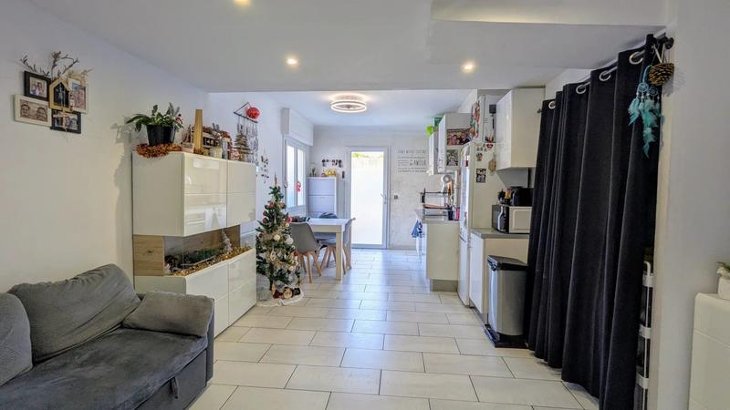 Appartement - 180 m² - 5 pièces