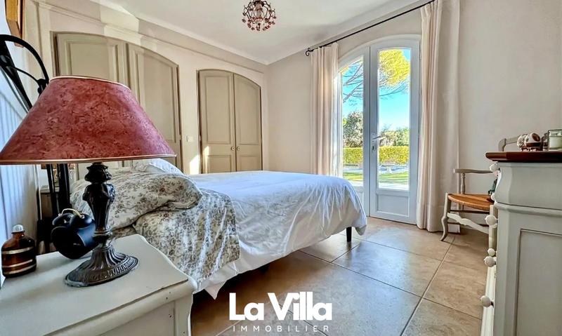 Villa - 150 m² - 5 pièces