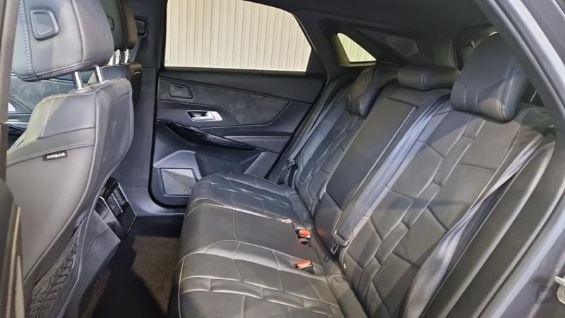 Ds Ds 7 Crossback Bluehdi 180 Eat8 So Chic