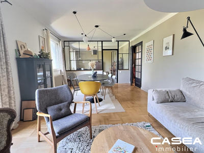 Maison ancienne - 178 m² - 8 pièces