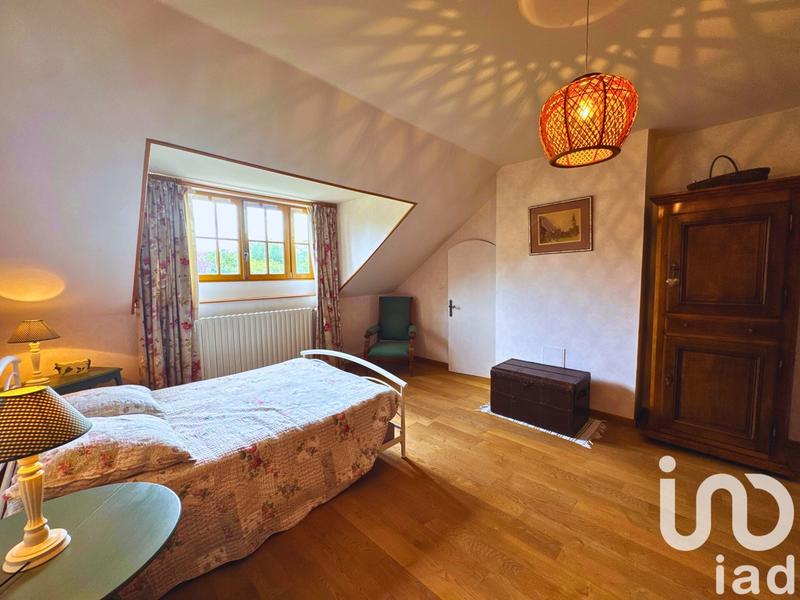 Maison - 197 m² - 7 pièces