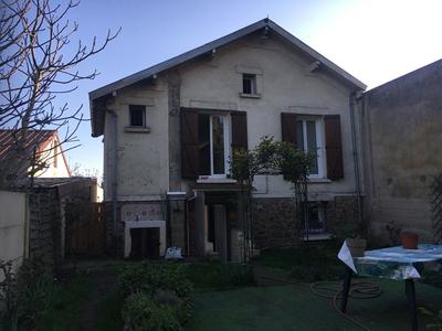 Maison - 92 m² - 6 pièces