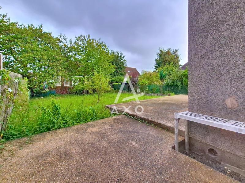 Maison - 77 m² - 5 pièces