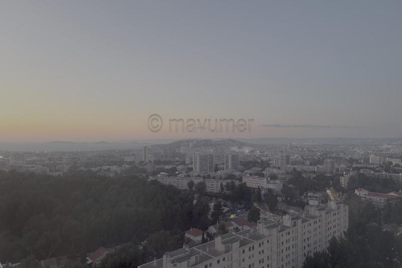 Appartement - 81 m² - 5 pièces