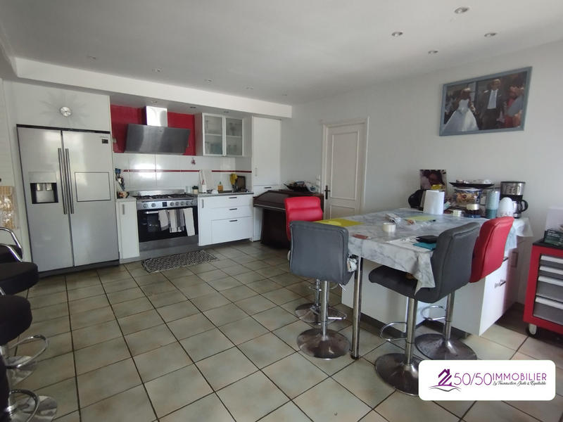 Maison - 148 m² - 7 pièces