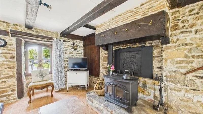 Maison - 160 m² - 8 pièces