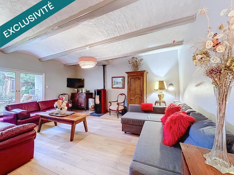 Maison - 182 m² - 7 pièces