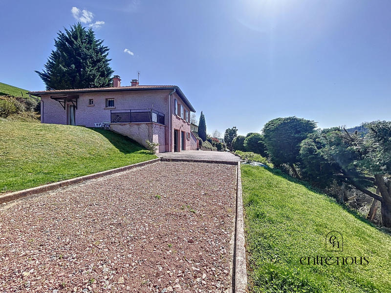 Maison - 133 m² - 6 pièces