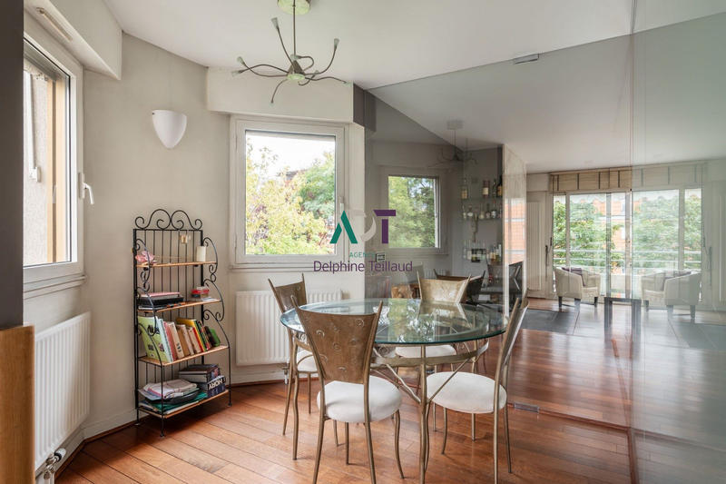 Appartement - 174 m² - 6 pièces