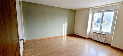 Maison - 122 m² - 6 pièces