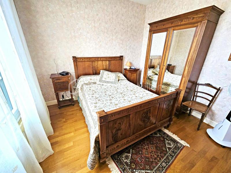 Maison - 94 m² - 5 pièces