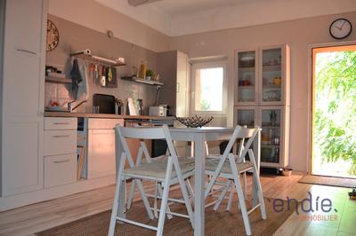 Maison - 350 m² - 14 pièces