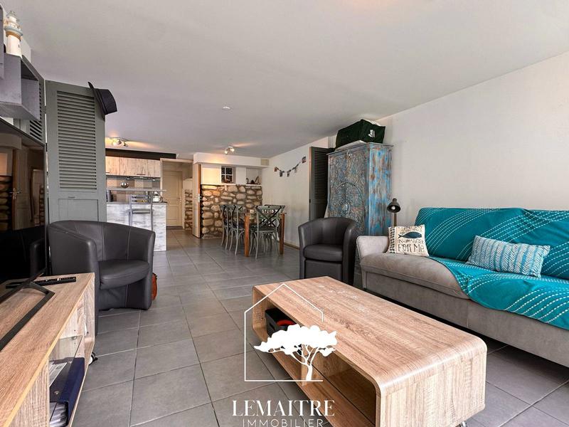 Appartement - 64 m² - 2 pièces