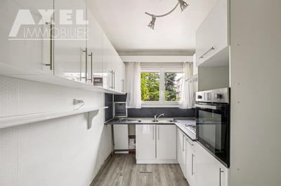 Appartement - 90 m² - 5 pièces