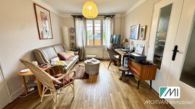 Maison - 127 m² - 7 pièces