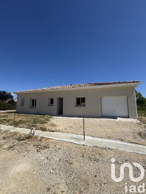 Maison - 99 m² - 5 pièces