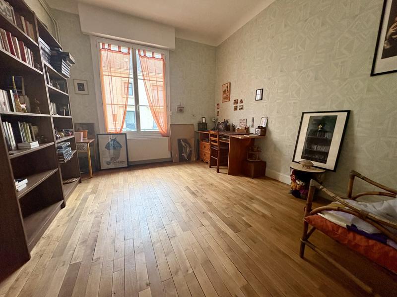 Appartement - 72 m² - 3 pièces