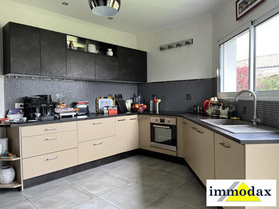 Maison contemporaine - 143 m² - 4 pièces