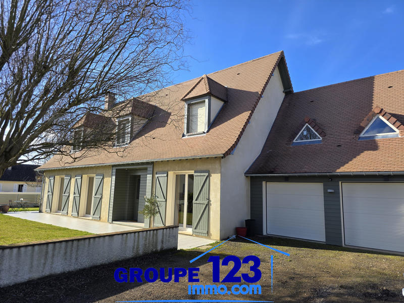 Maison - 170 m² - 7 pièces