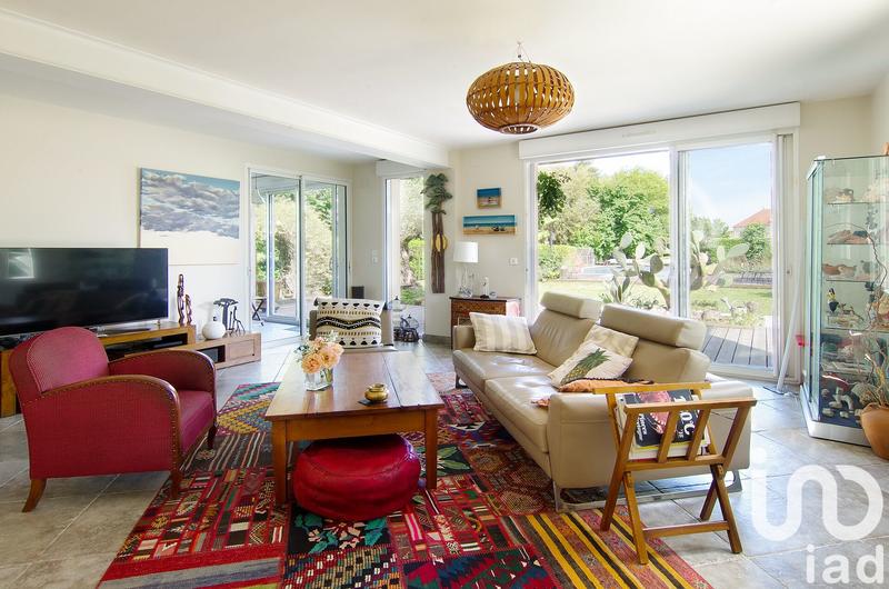 Maison - 190 m² - 6 pièces