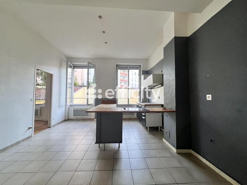 Appartement - 48 m² - 2 pièces