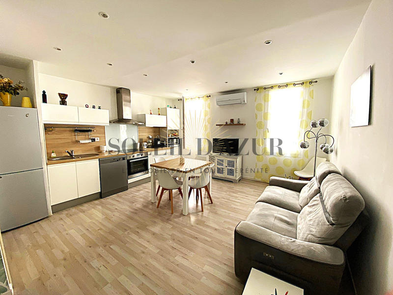 Appartement - 43 m² - 3 pièces