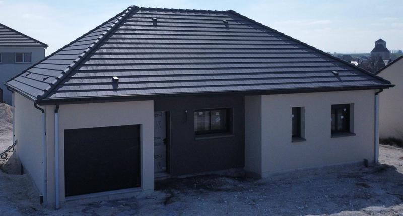 Maison - 90 m² - 5 pièces